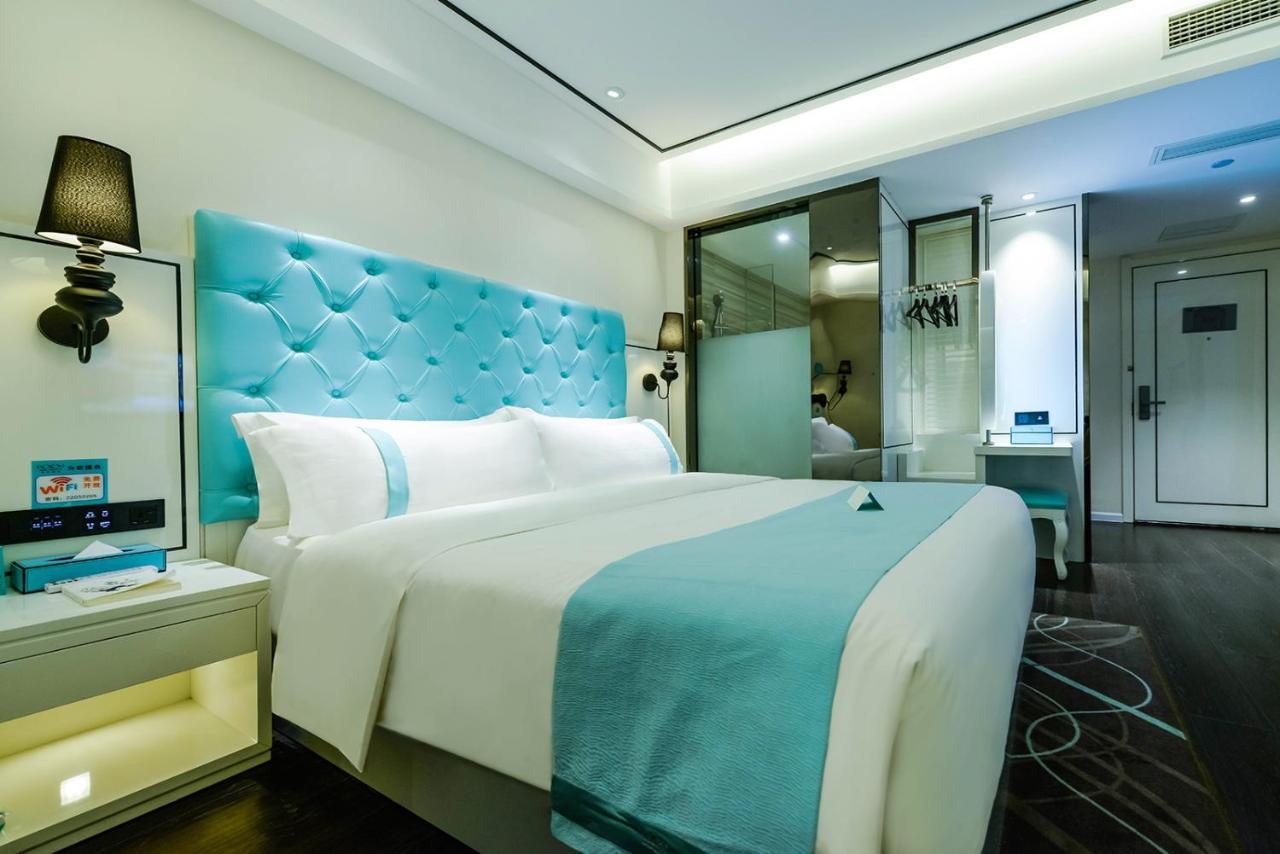 Xana Hotel Chongqing Exterior photo
