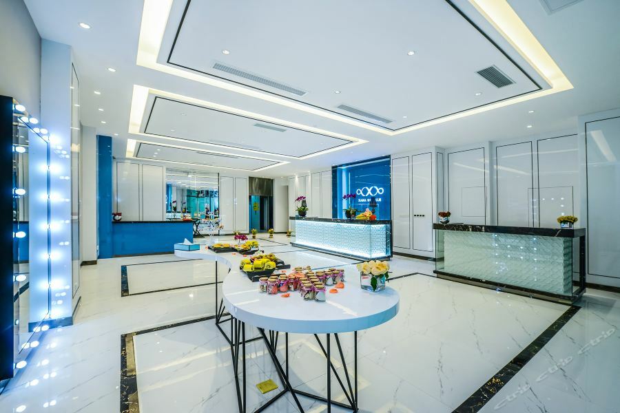 Xana Hotel Chongqing Exterior photo